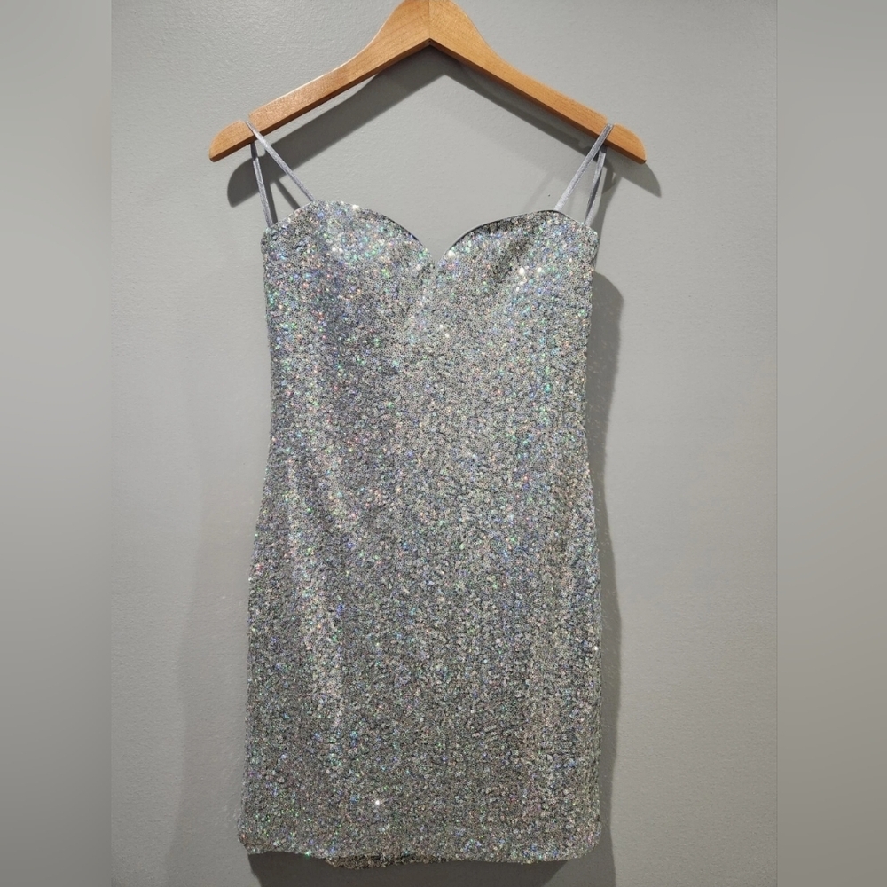 SILVER Sequin Clubbing Dress Fredricks Of Hollywood Size LARGE